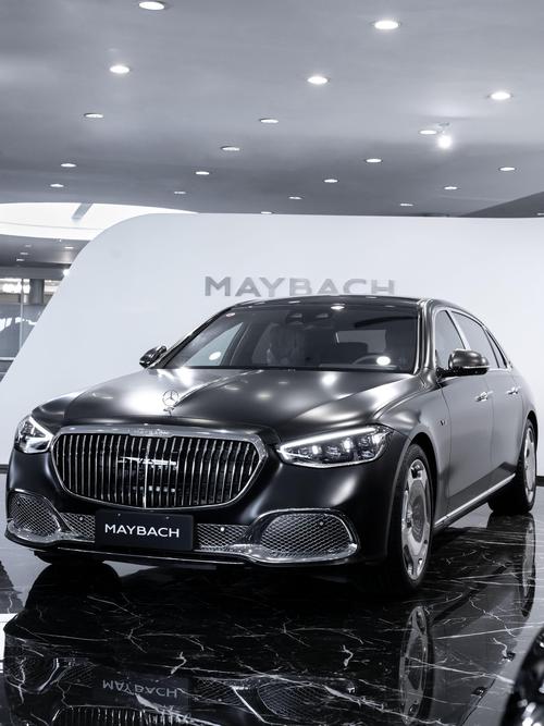 重庆348岚图汽车的售后服务让用户无忧出行，迈巴赫未来的豪华车趋势